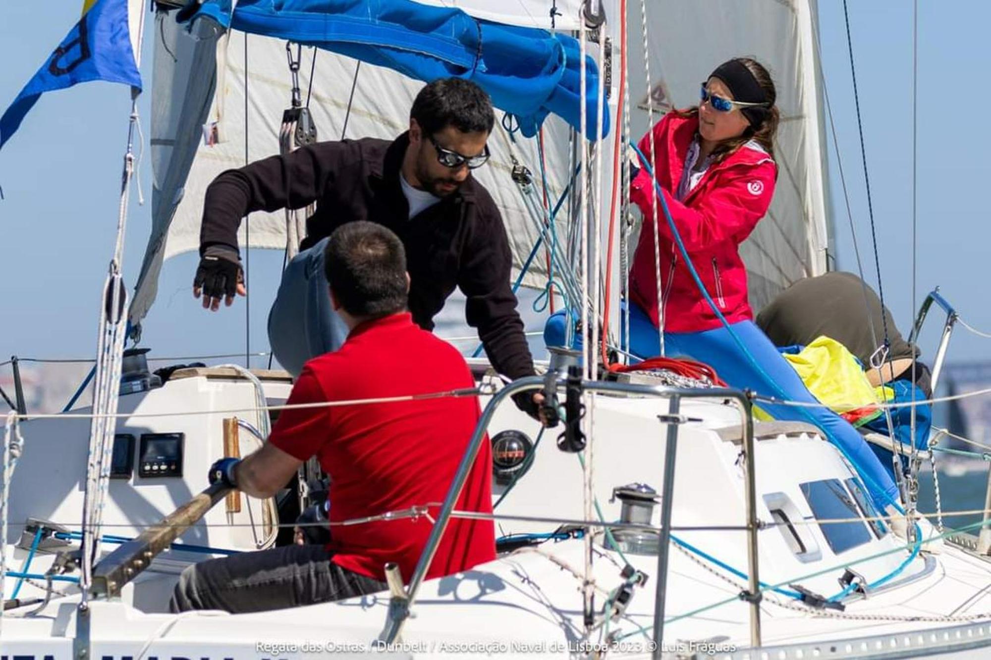 Be Local - Sleep Aboard The Santa Maria Sailing Boat In Lisbon Apartment ภายนอก รูปภาพ