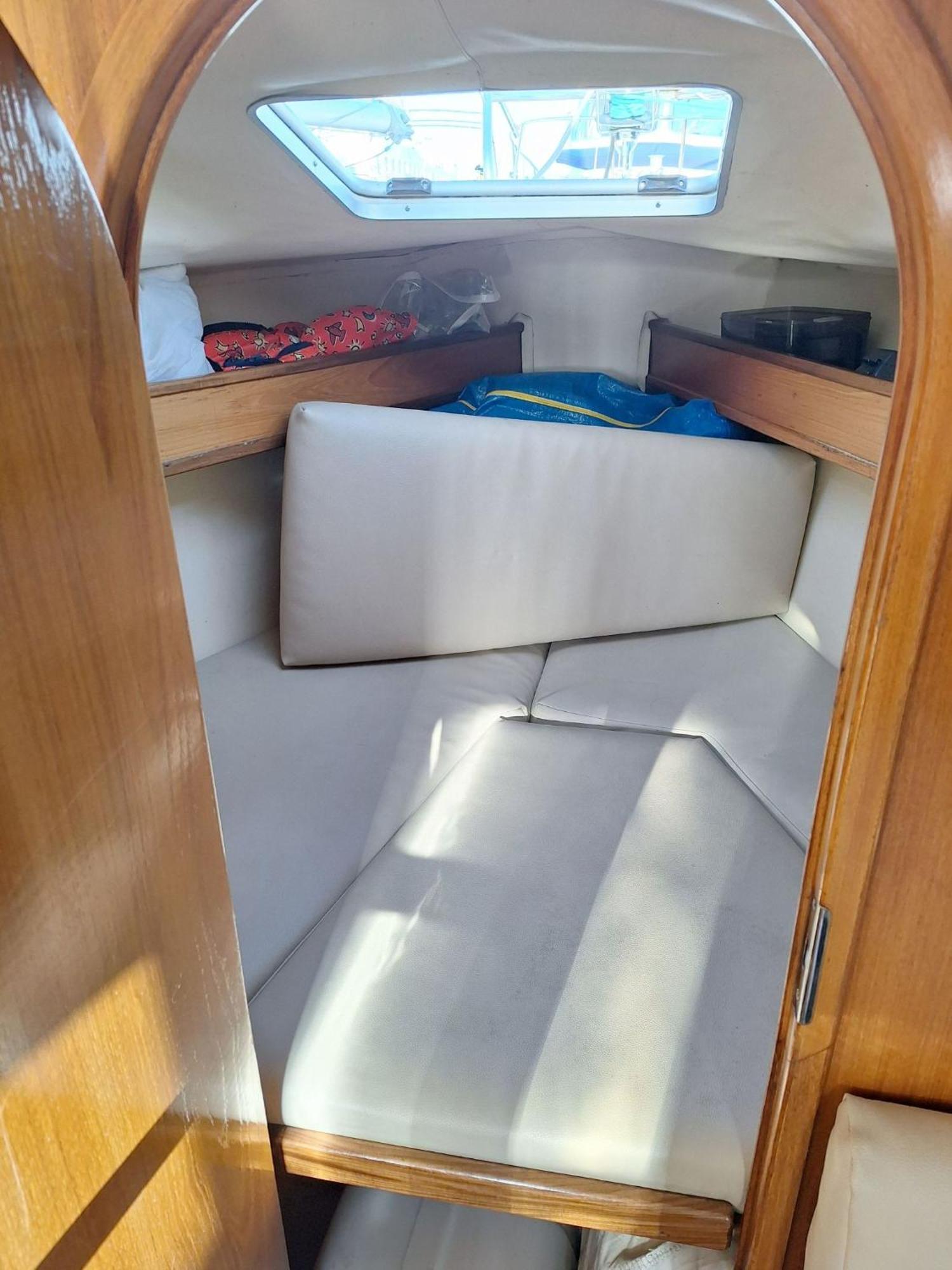 Be Local - Sleep Aboard The Santa Maria Sailing Boat In Lisbon Apartment ภายนอก รูปภาพ